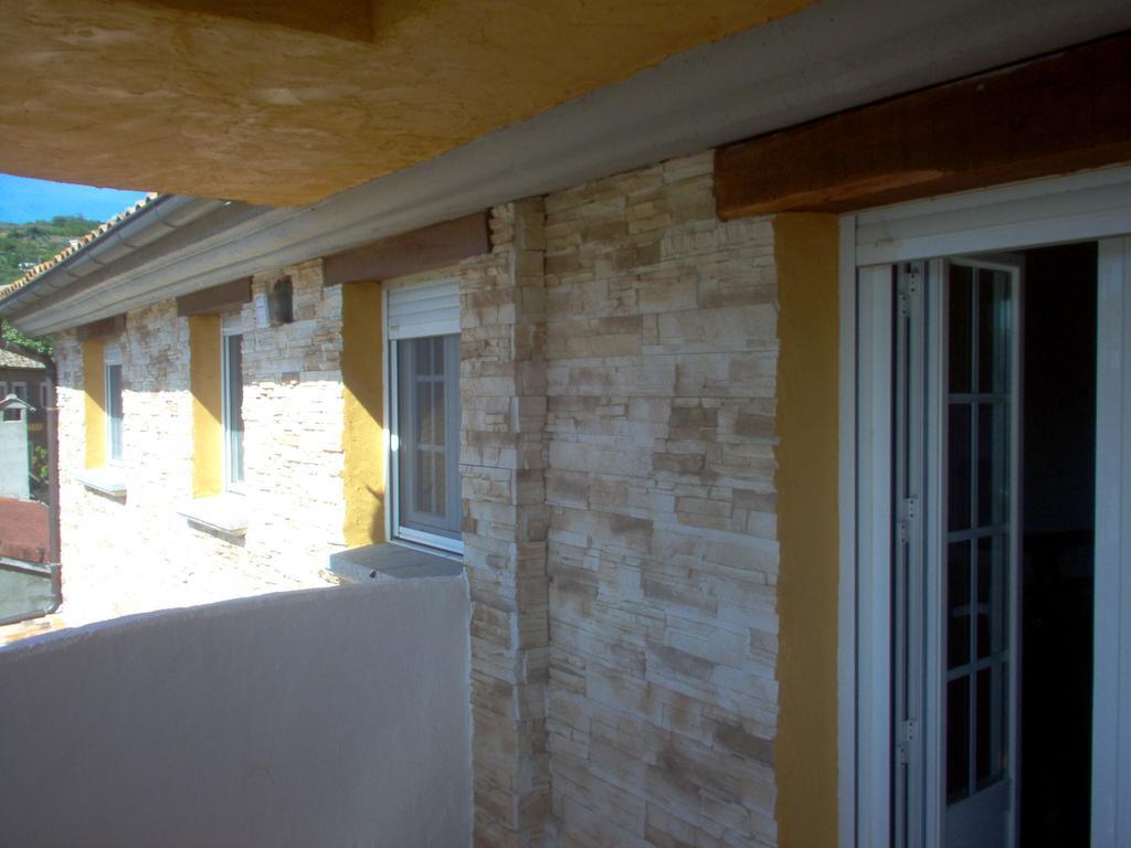 Apartamento El Dragon Serrano Sotoserrano المظهر الخارجي الصورة